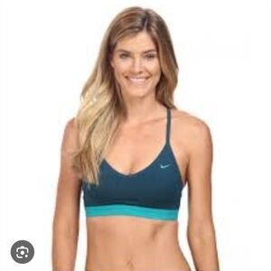 Nike Turquoise & Mint Sports Bra - Size Large In Great Condition